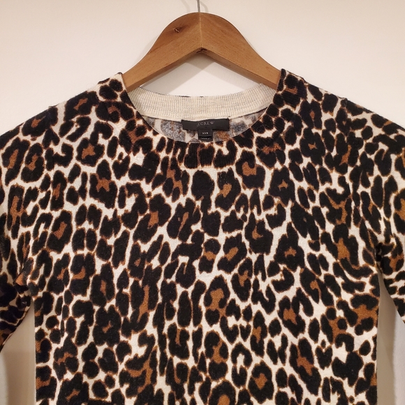J. Crew Merino Wool Animal Print Sweater Women's Size XXS - Picture 2 of 8